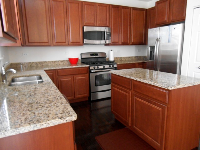 2304 Deerpath Rd, Bolingbrook, IL 60490 photo 5