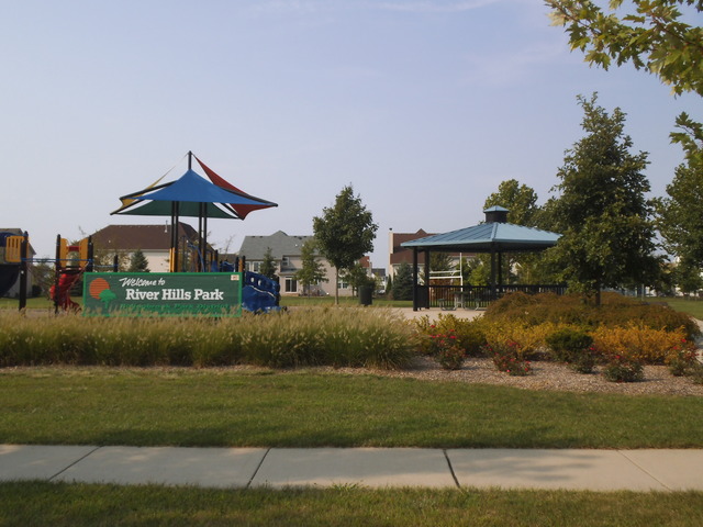 2304 Deerpath Rd, Bolingbrook, IL 60490 photo 17
