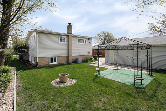 52 James Ct, Glenview, IL 60025 photo 11