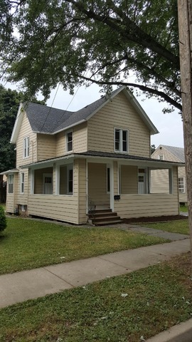 523 Walnut Ave, Elgin, IL 60123 photo 2
