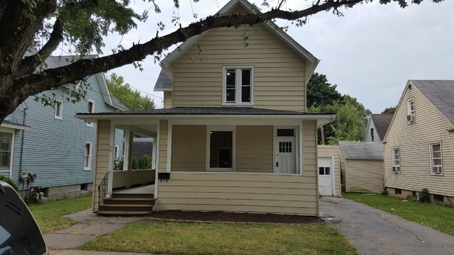523 Walnut Ave, Elgin, IL 60123 photo 1