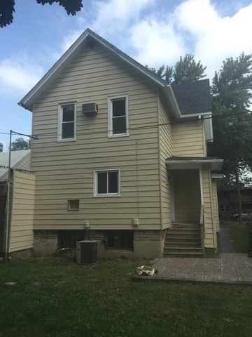 523 Walnut Ave, Elgin, IL 60123 photo 23