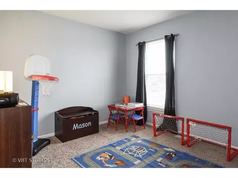 2203 Baxter Ct, Elgin, IL 60123 photo 13