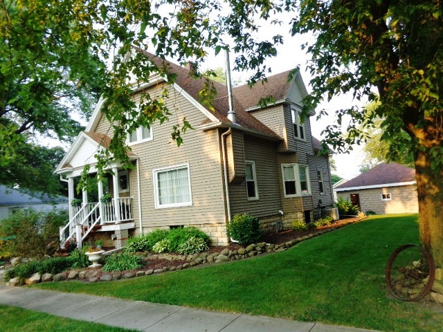 400 Depot St, Mazon, IL 60444 photo 16