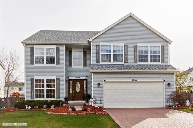 1910 Westmore Grove Dr, Plainfield, IL 60586 photo 1