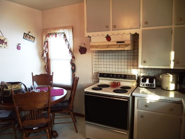 28922 E 3300 North Rd, Dwight, IL 60420 photo 3