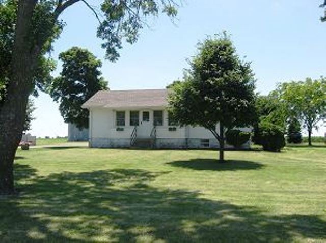 28922 E 3300 North Rd, Dwight, IL 60420 photo 1