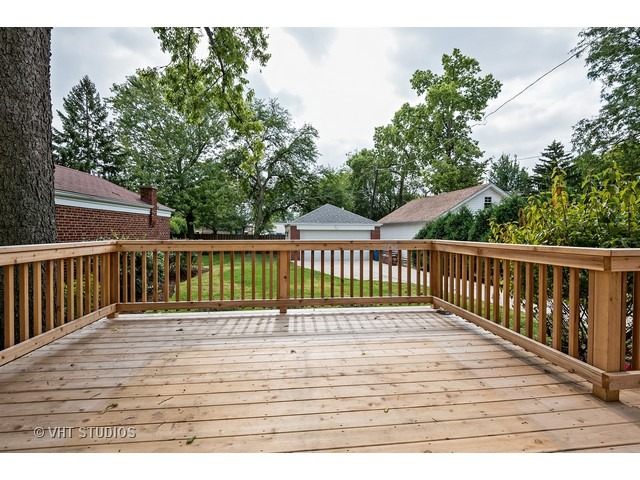 60 Longcommon Rd, Riverside, IL 60546 photo 19