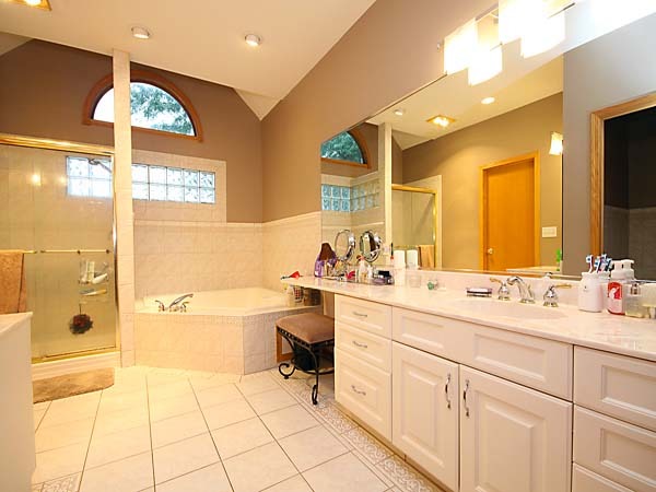 9 N673 Kendall Rd, Elgin, IL 60124 photo 10