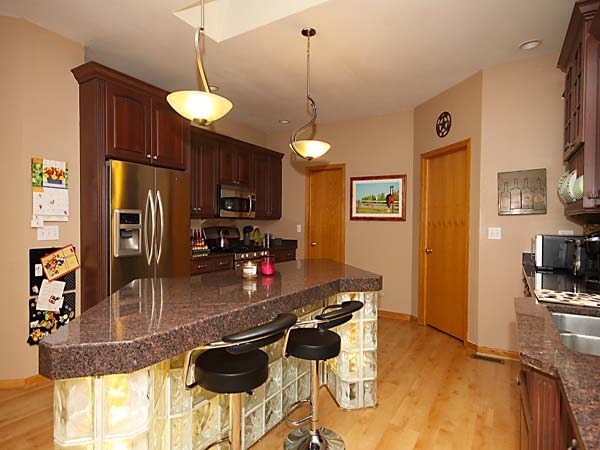 9 N673 Kendall Rd, Elgin, IL 60124 photo 4