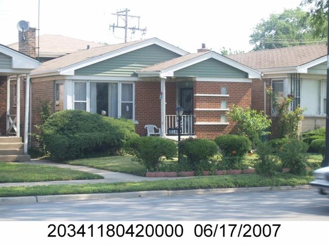 20 E 83rd St, Chicago, IL 60619 photo 1
