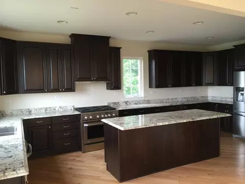 3531 Tournament Dr, Elgin, IL 60124 photo 10