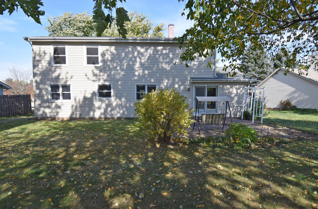 5211 Abbey Dr, Mchenry, IL 60050 photo 21