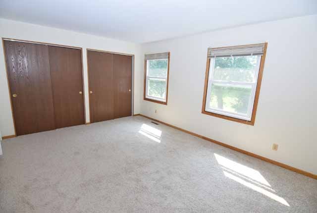 5211 Abbey Dr, Mchenry, IL 60050 photo 17