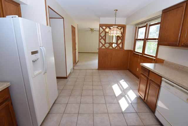 5211 Abbey Dr, Mchenry, IL 60050 photo 11