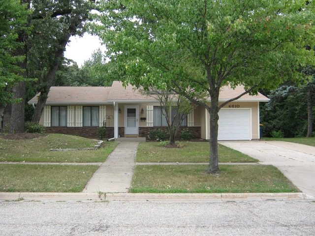 4610 Front Royal Dr, Mchenry, IL 60050 photo 1