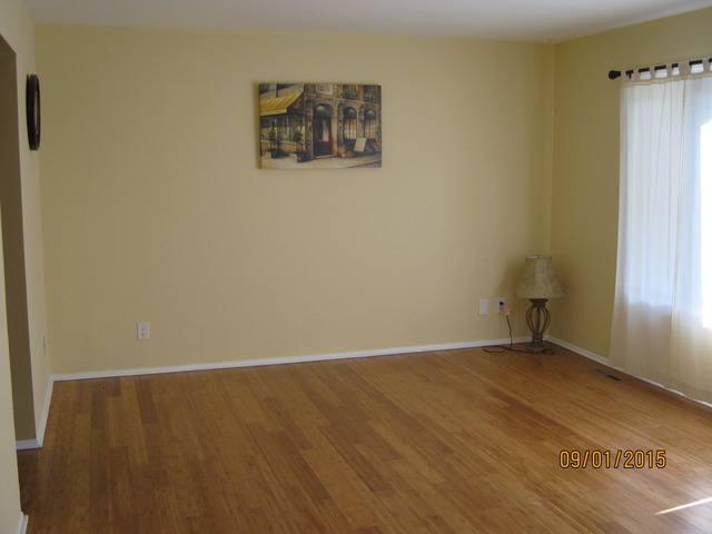 4610 Front Royal Dr, Mchenry, IL 60050 photo 3