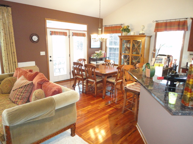 413 Larking Ave, Dekalb, IL 60115 photo 9