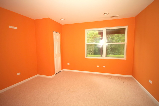 6095 Russell Dr, Hoffman Estates, IL 60192 photo 24