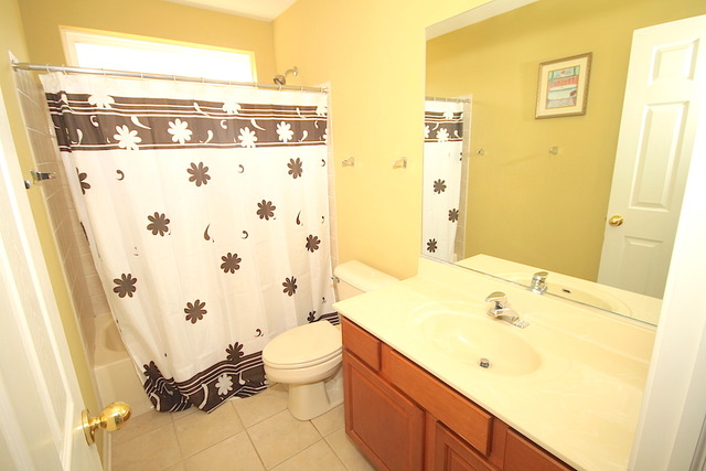 6095 Russell Dr, Hoffman Estates, IL 60192 photo 20