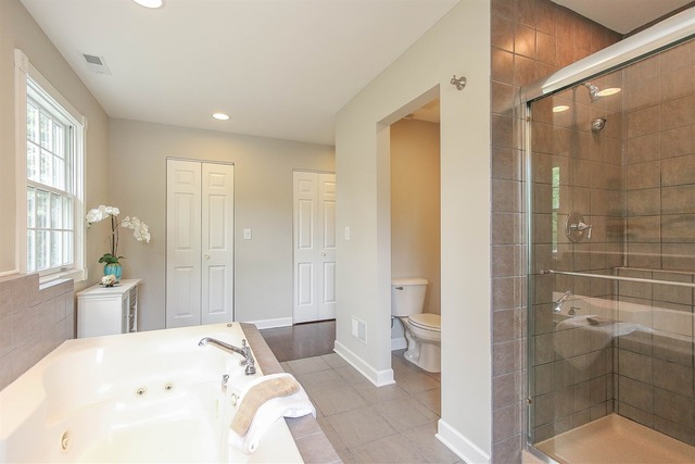 2110 Illinois Rd, Northbrook, IL 60062 photo 14