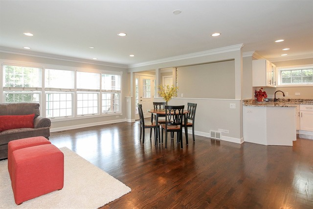 2110 Illinois Rd, Northbrook, IL 60062 photo 5