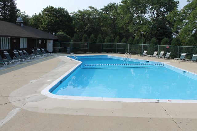 500 Manda Ln #304, Wheeling, IL 60090 photo 6