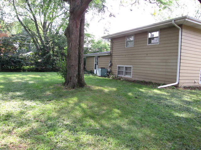 320 W Gartner Rd, Naperville, IL 60540 photo 21