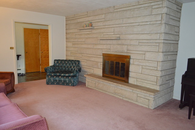 712 W Buell Ave, Joliet, IL 60435 photo 1