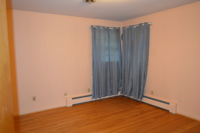 712 W Buell Ave, Joliet, IL 60435 photo 12