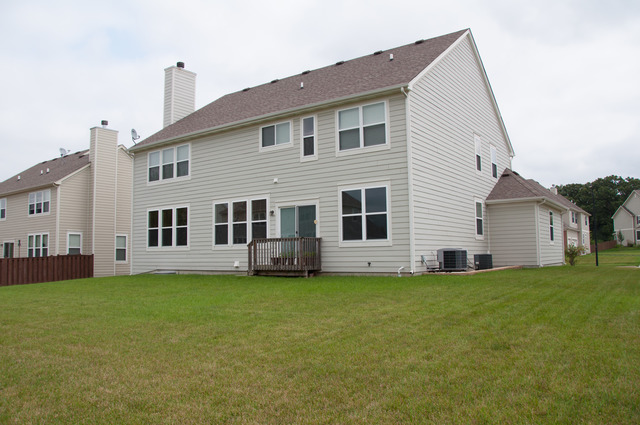 348 Shadow Hill Dr, Elgin, IL 60124 photo 25