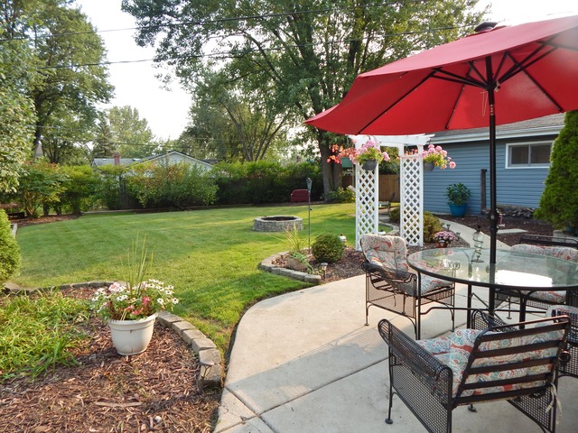 695 Perry Ln, Hoffman Estates, IL 60169 photo 20