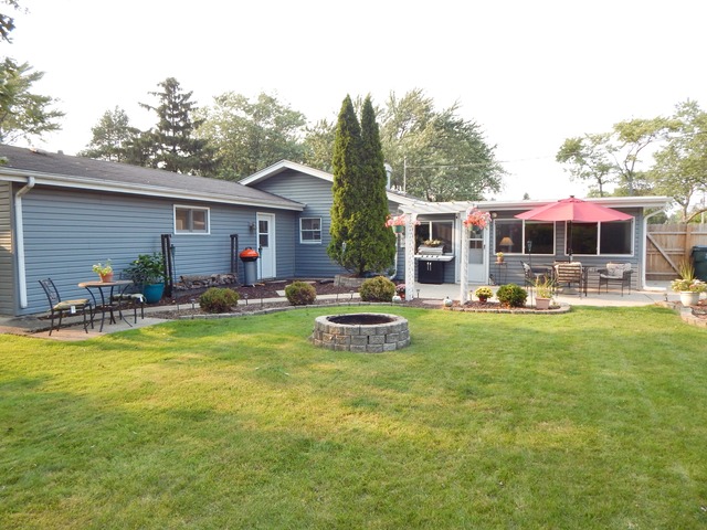 695 Perry Ln, Hoffman Estates, IL 60169 photo 24