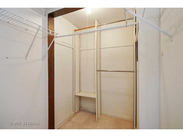 725 N Rozanne Dr, Addison, IL 60101 photo 5