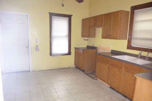 3735 S Albany Ave, Chicago, IL 60632 photo 9