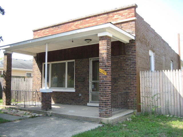 4222 S Center Ave, Lyons, IL 60534 photo 10
