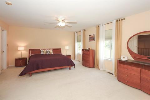 321 Deerpath Ct, Wauconda, IL 60084 photo 14