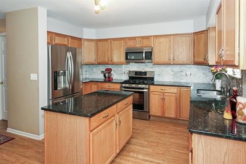 321 Deerpath Ct, Wauconda, IL 60084 photo 7