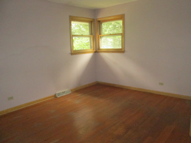 3410 Morgan St, Steger, IL 60475 photo 9