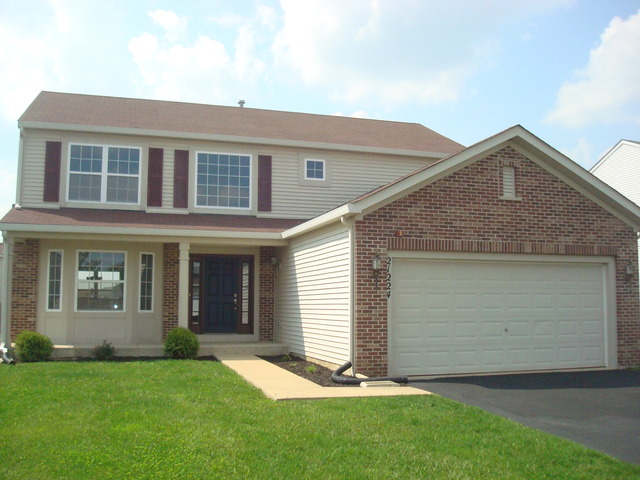 21224 White Cloud Dr, Matteson, IL 60443 photo 1