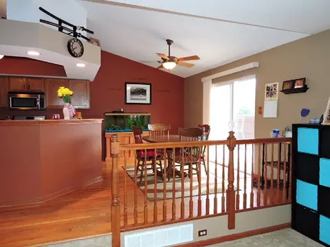 1202 Leonard Dr, Plainfield, IL 60586 photo 7