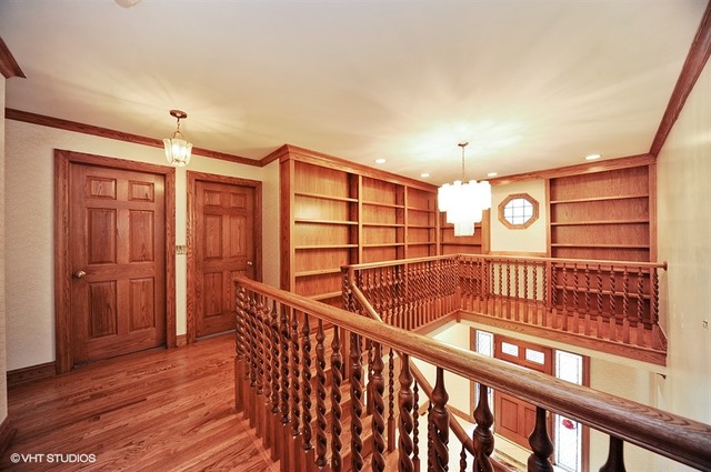 1641 E Course Dr, Deerfield, IL 60015 photo 9