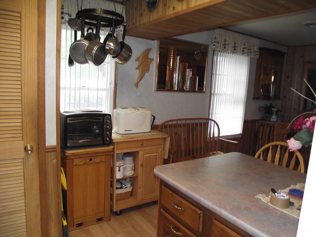 2906 S Riverside Dr, Mchenry, IL 60050 photo 7