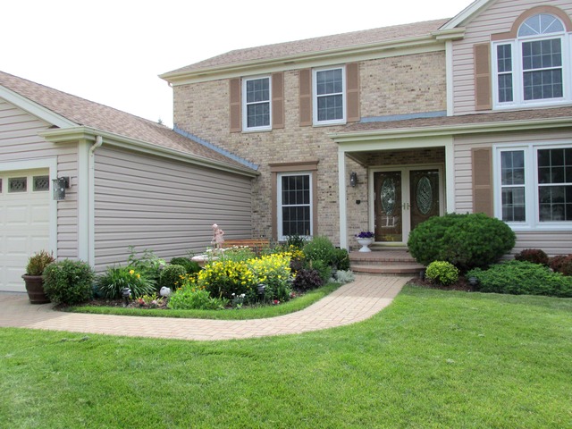 720 Providence Dr, Algonquin, IL 60102 photo 2
