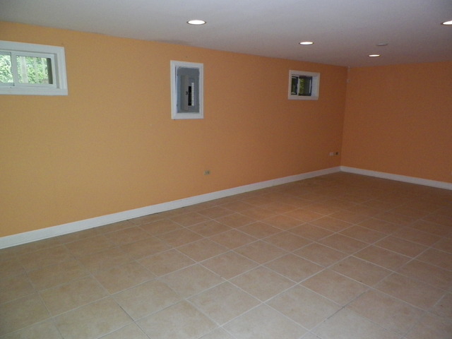 412 Marvin Pl, Wheeling, IL 60090 photo 9