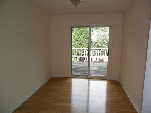 412 Marvin Pl, Wheeling, IL 60090 photo 5