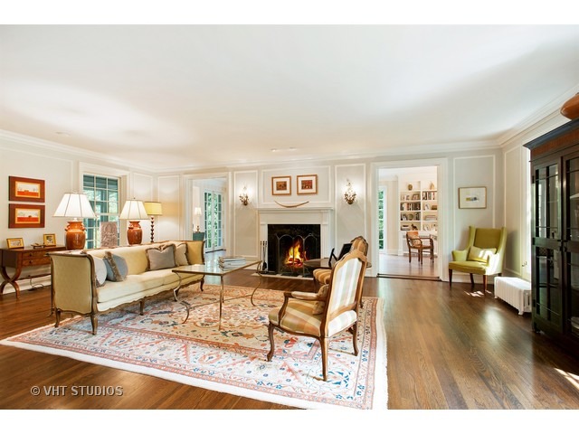 345 Elder Ln, Winnetka, IL 60093 photo 2