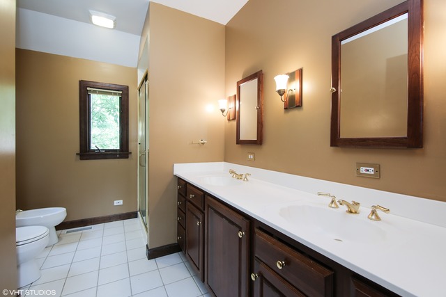525 Echo Ln, Glenview, IL 60025 photo 8