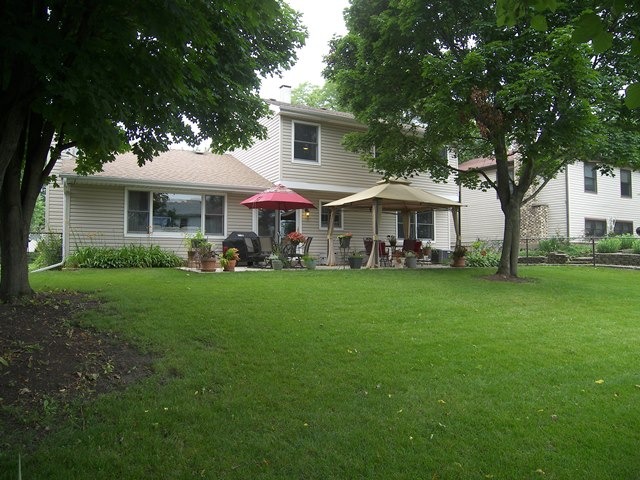 1003 Confederation Dr, Bartlett, IL 60103 photo 12