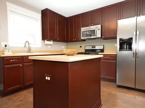 2417 Paradise Cir, Plainfield, IL 60586 photo 8